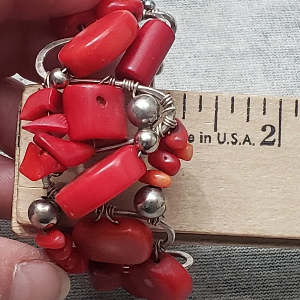 Vintage Artisan 925 Sterling Silver Chunky Red Coral Toggle Bracelet